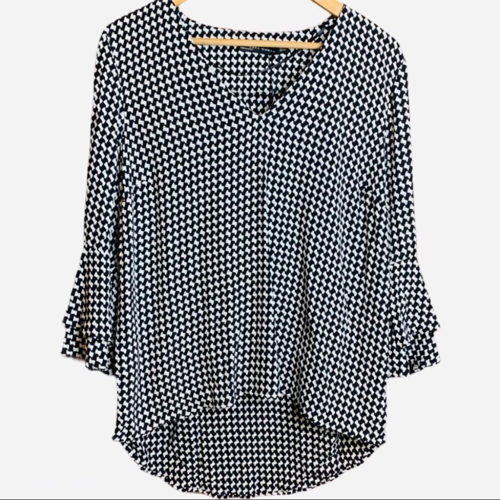 Zara Women V-Neck High  Low Blouse Belle Sleeves Size Small